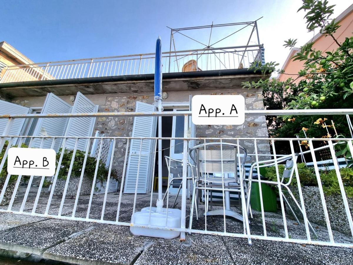 Appartamenti La Terrazza Sulle Ghiaie - Goelba Portoferraio Exterior photo
